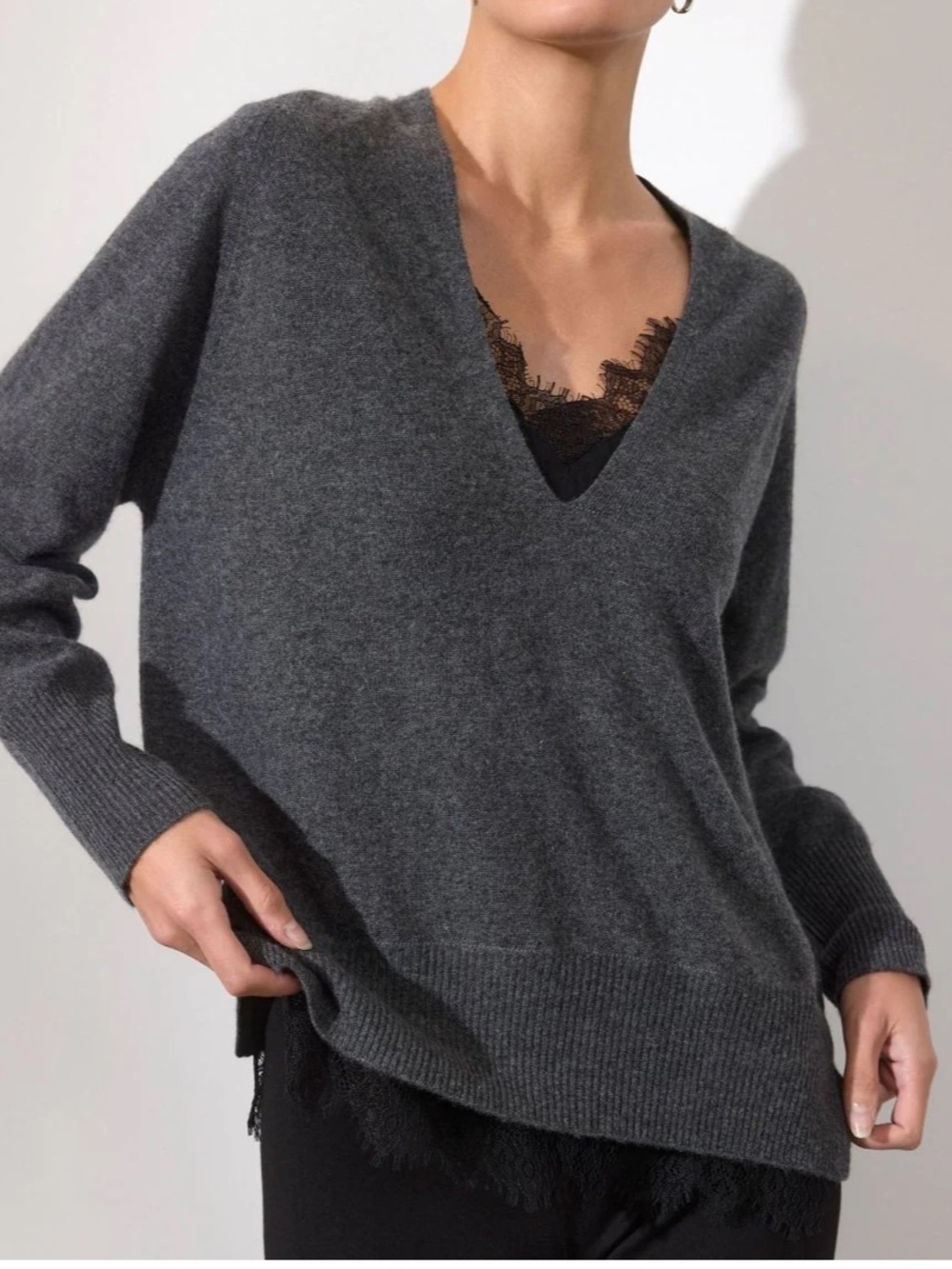 BROCHU WALKER The Lace Vee Looker Cashmere Pullover S